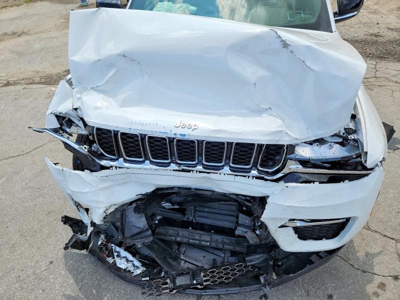 2024 JEEP GRAND CHEROKEE LIMITED 12