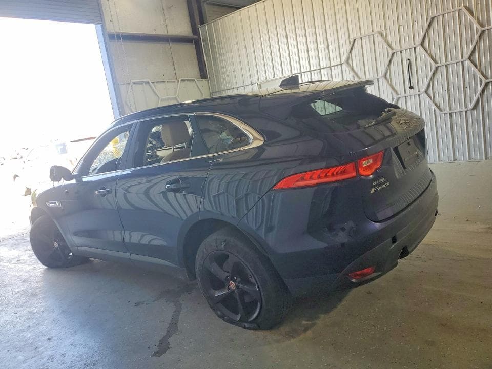2019 JAGUAR F-PACE PREMIUM 2