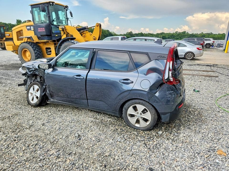 2021 KIA SOUL LX 2