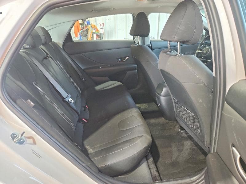 2025 HYUNDAI ELANTRA SEL 10