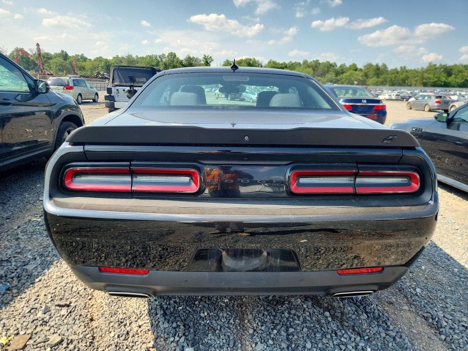 2020 DODGE CHALLENGER SXT 6
