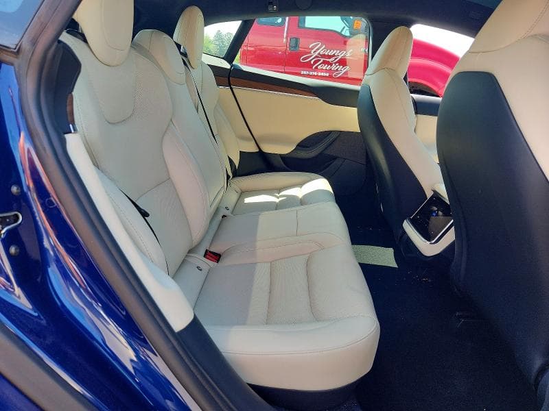 2021 TESLA MODEL S 10