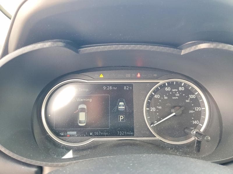 2025 NISSAN VERSA SR 9