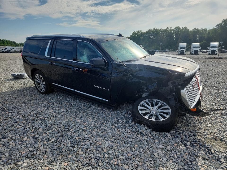 2022 GMC YUKON XL DENALI 4
