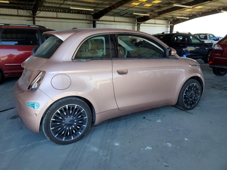 2024 FIAT 500 E LA PRIMA 3