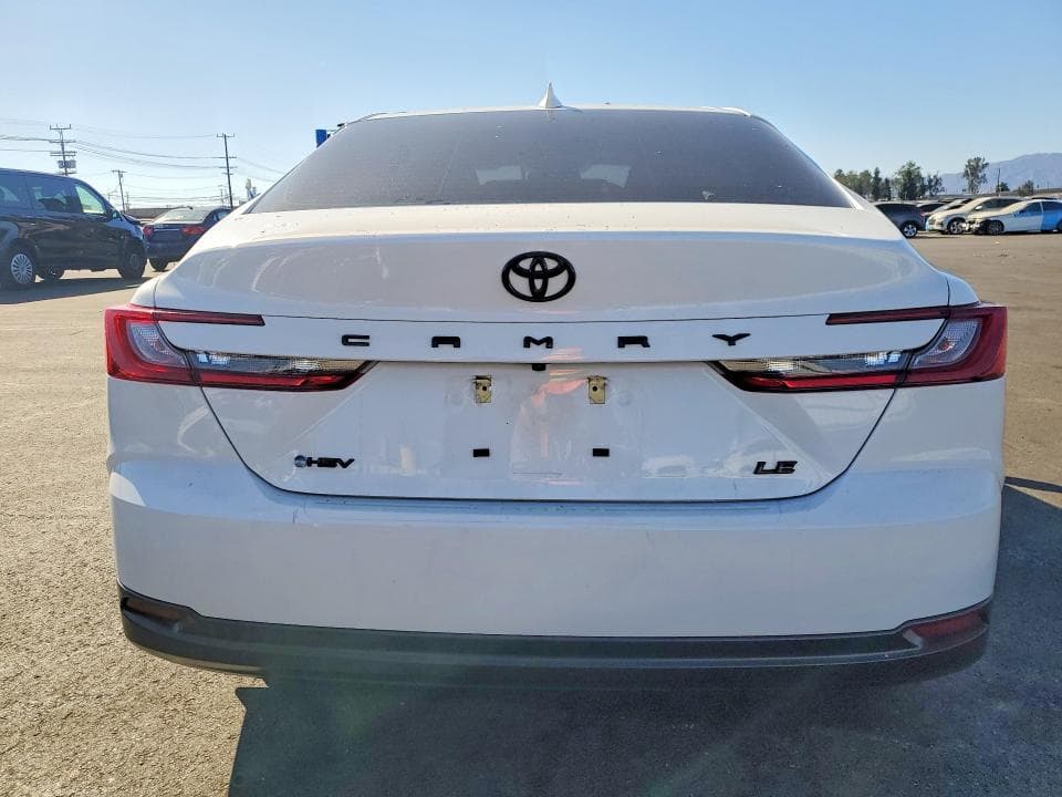 2025 TOYOTA CAMRY LE 6