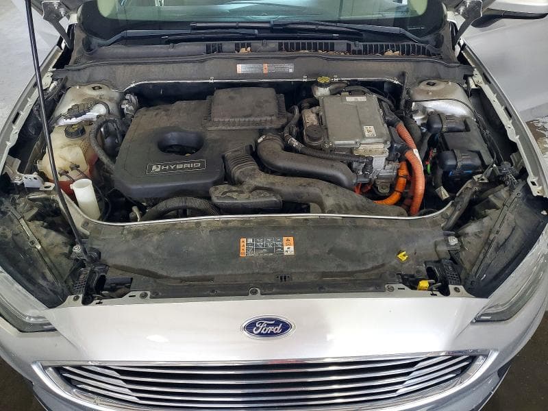 2019 FORD FUSION SE 11