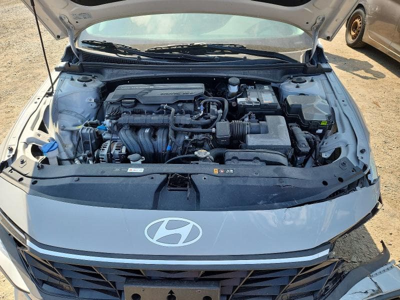 2025 HYUNDAI ELANTRA SEL SPORT 11