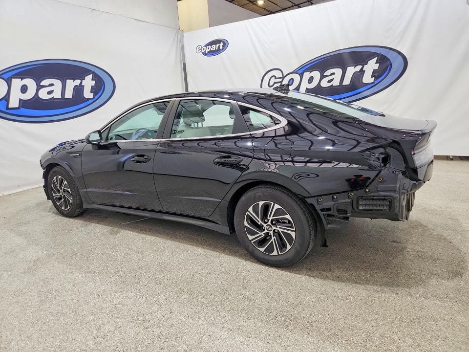 2026 HYUNDAI SONATA HYBRID BLUE 2