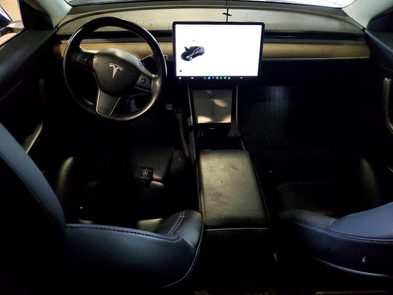 2018 TESLA MODEL 3 8