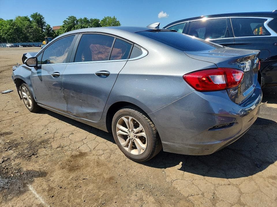 2019 CHEVROLET CRUZE LT 2