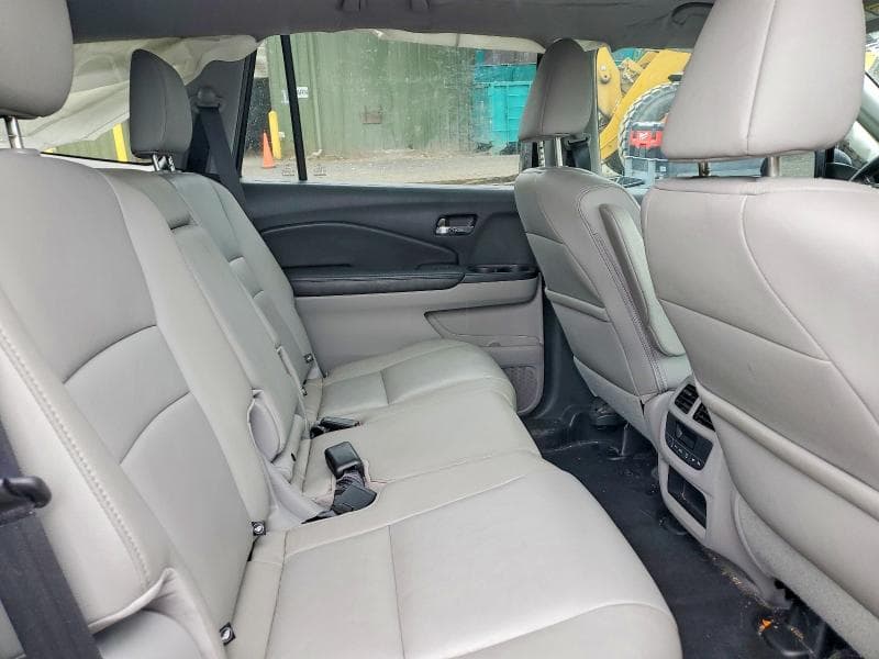 2017 HONDA PILOT EXL 11