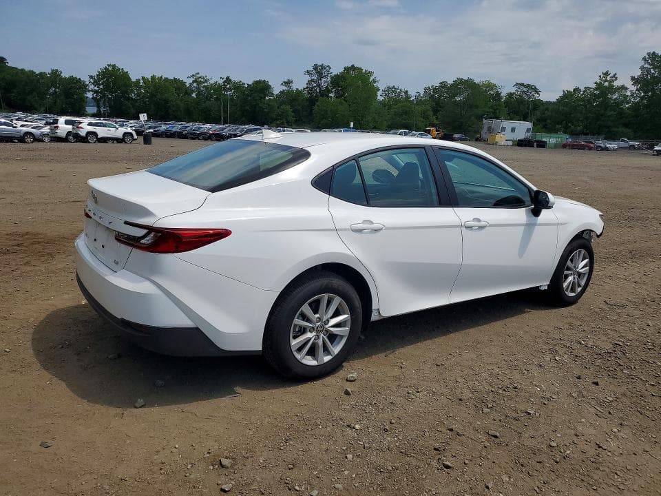 2026 TOYOTA CAMRY LE 3