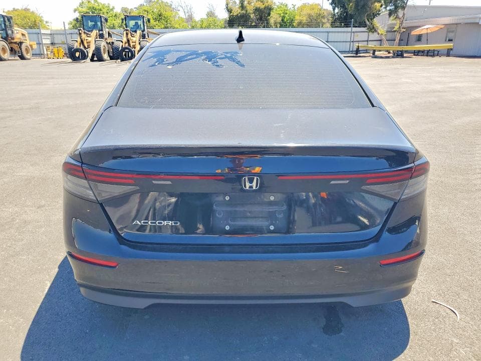 2025 HONDA ACCORD SE 6