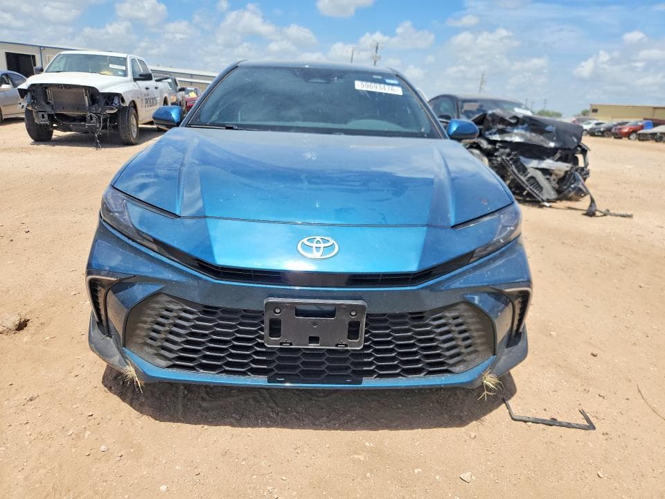 2025 TOYOTA CAMRY SE 5