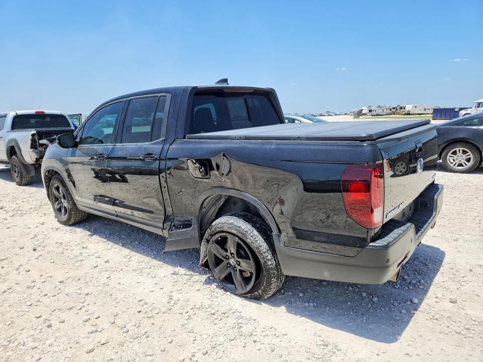 2023 HONDA RIDGELINE BLACK EDITION 2