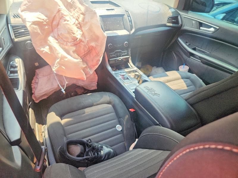 2020 FORD EDGE SE 8