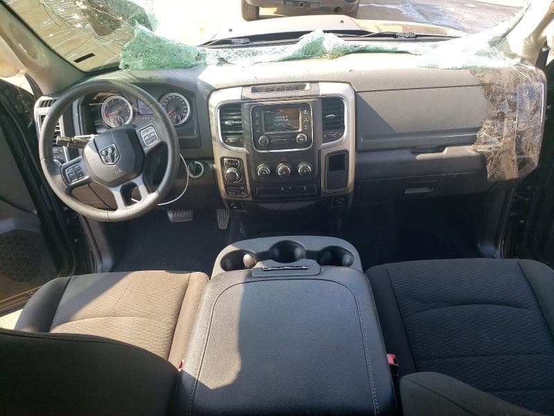 2020 RAM 1500 CLASSIC WARLOCK/SLT 8