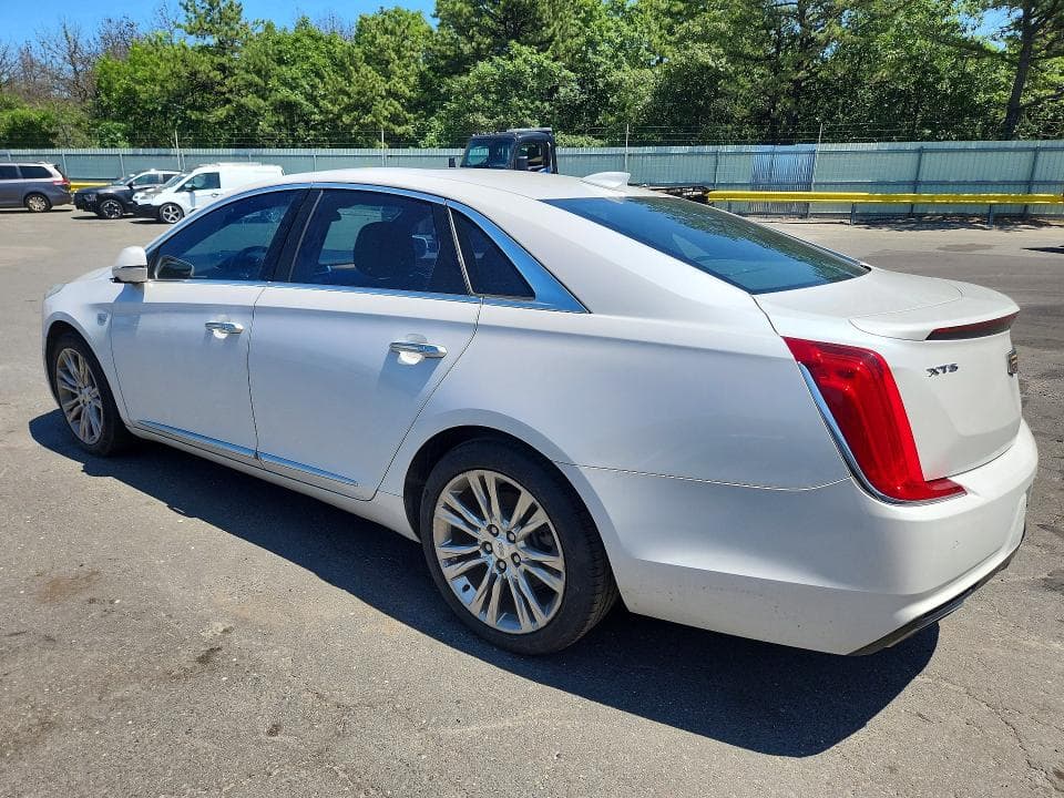 2018 CADILLAC XTS LUXURY 2