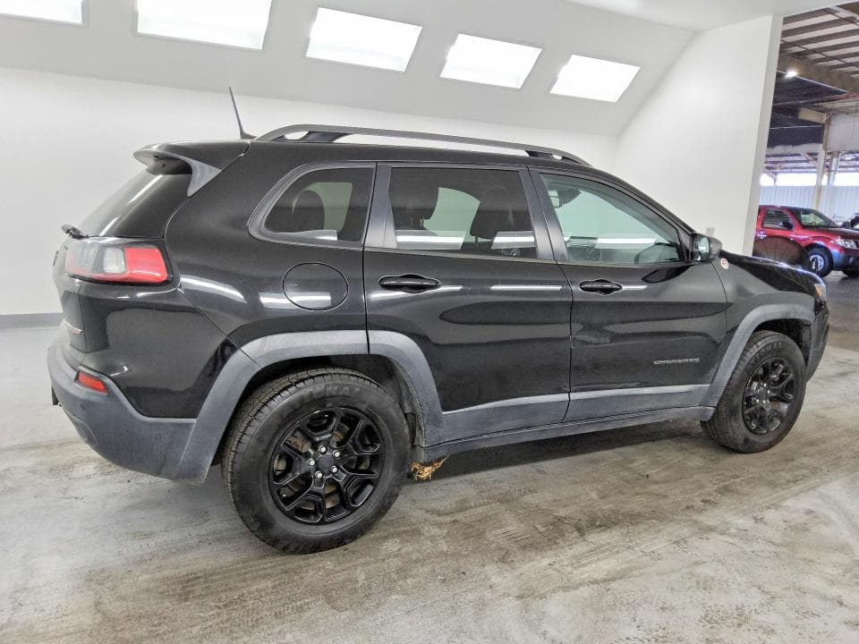 2019 JEEP CHEROKEE TRAILHAWK 3