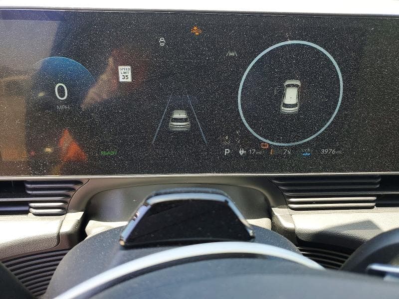 2025 HYUNDAI IONIQ 5 SE 9