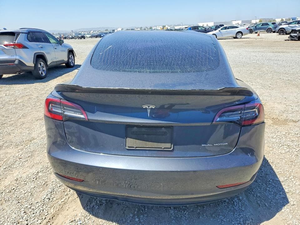 2019 TESLA MODEL 3 6
