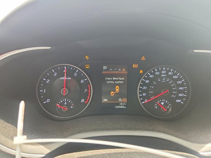 2022 KIA STINGER GT LINE 9