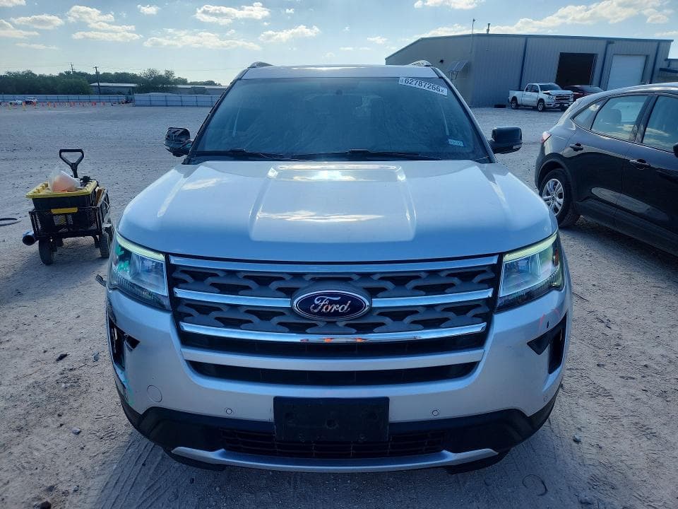 2018 FORD EXPLORER XLT 5