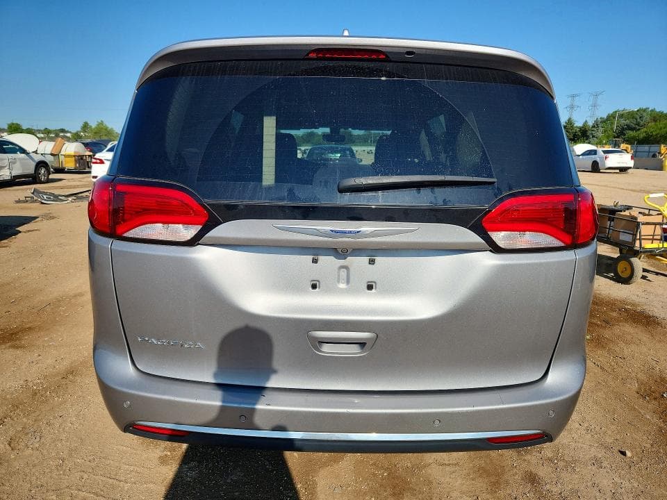 2018 CHRYSLER PACIFICA TOURING L PLUS 6
