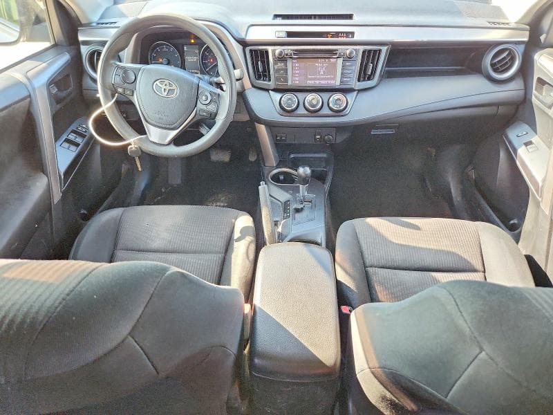 2018 TOYOTA RAV4 LE 8