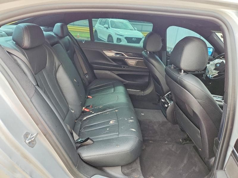 2019 BMW 740 I 10