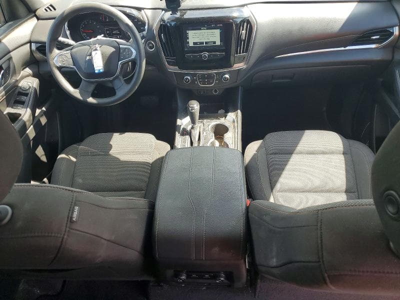 2018 CHEVROLET TRAVERSE LS 8