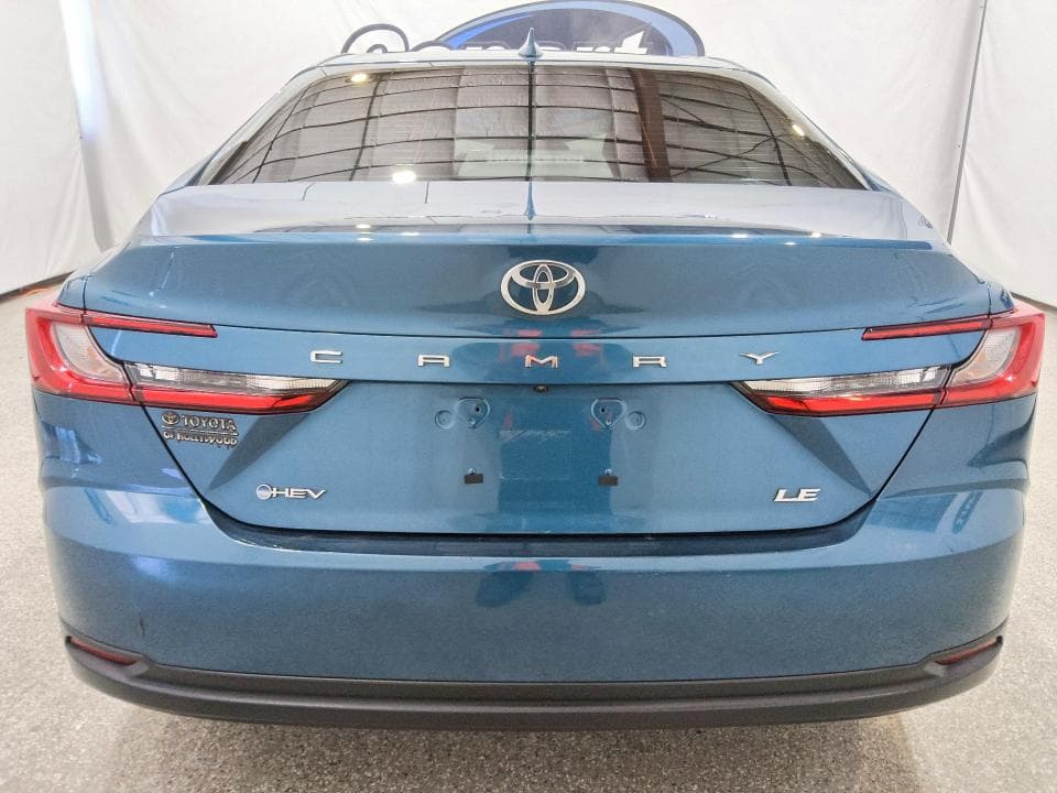 2025 TOYOTA CAMRY LE 6