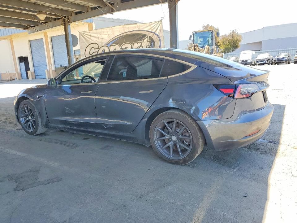 2019 TESLA MODEL 3 2