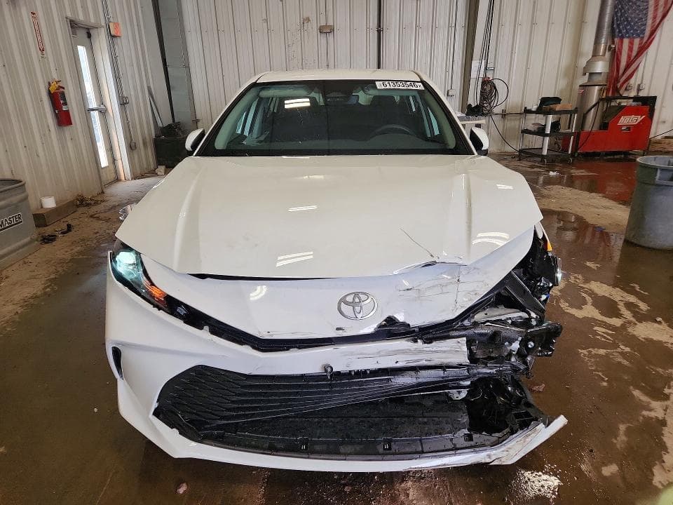 2026 TOYOTA CAMRY LE 5