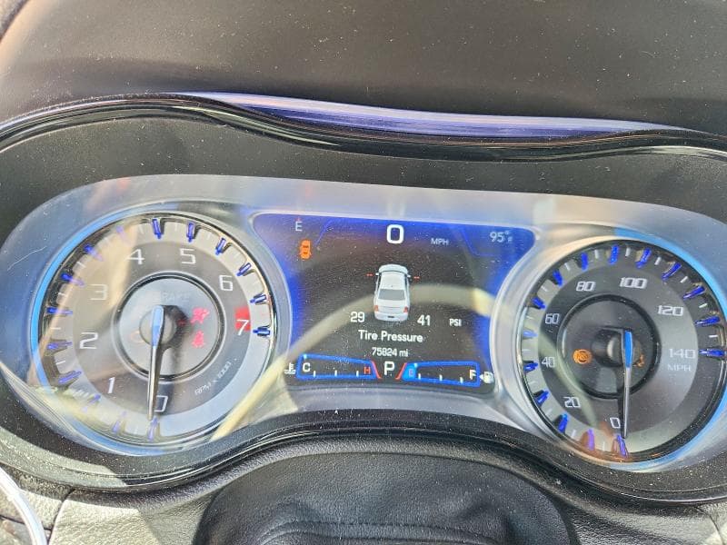2019 CHRYSLER 300 S 9