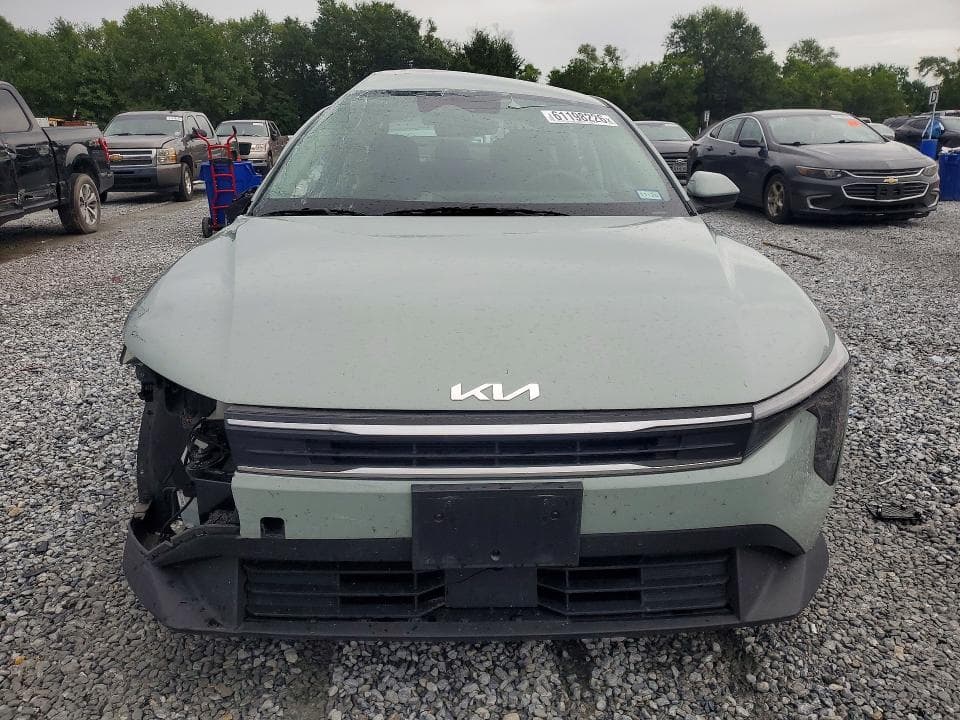 2025 KIA K4 LXS 5