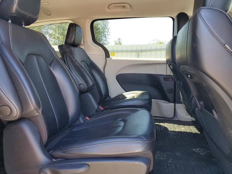 2023 CHRYSLER PACIFICA HYBRID TOURING L 11