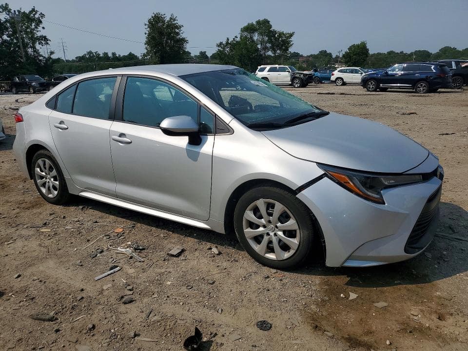 2023 TOYOTA COROLLA LE 4