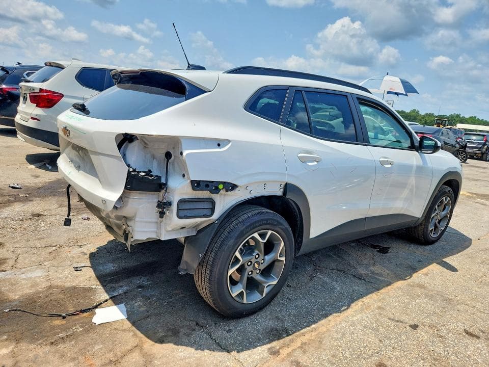 2025 CHEVROLET TRAX 1LT 3