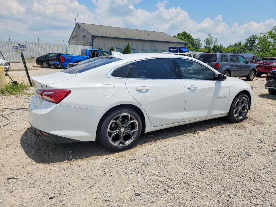 2022 CHEVROLET MALIBU LT 3
