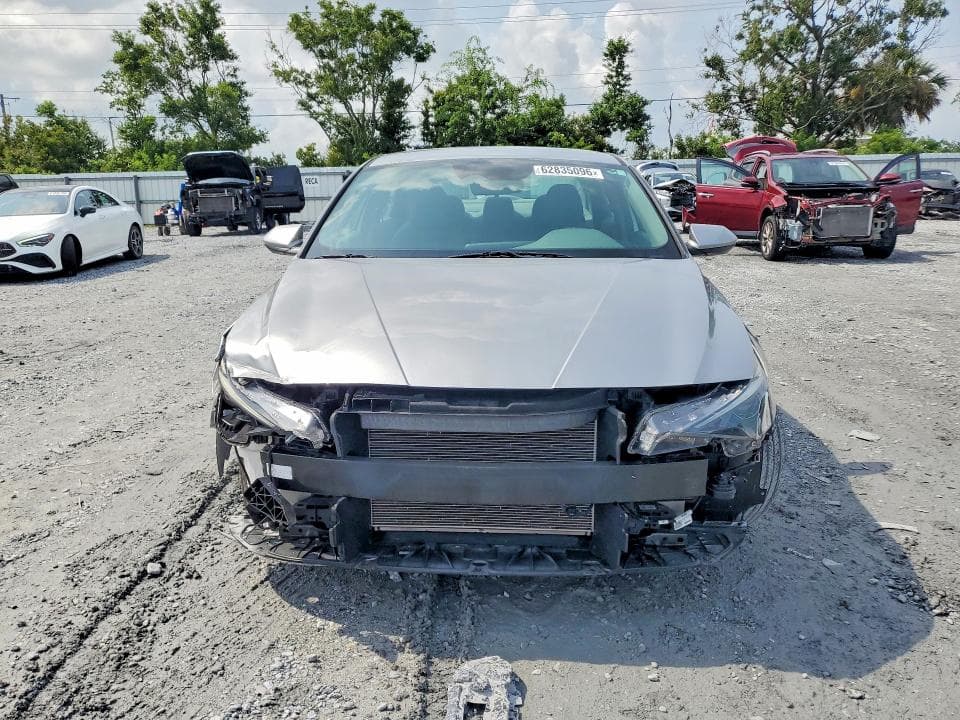 2022 HYUNDAI ELANTRA SEL 5