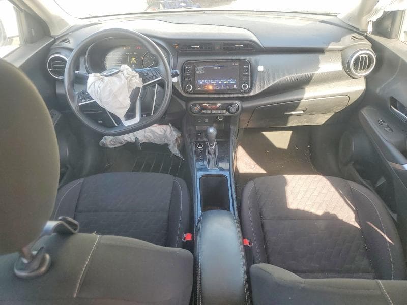 2021 NISSAN KICKS SV 8