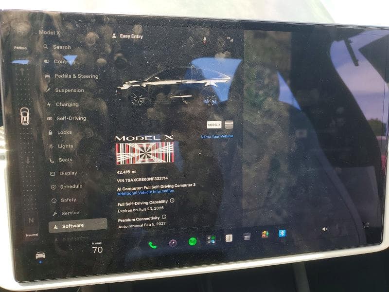 2022 TESLA MODEL X 9
