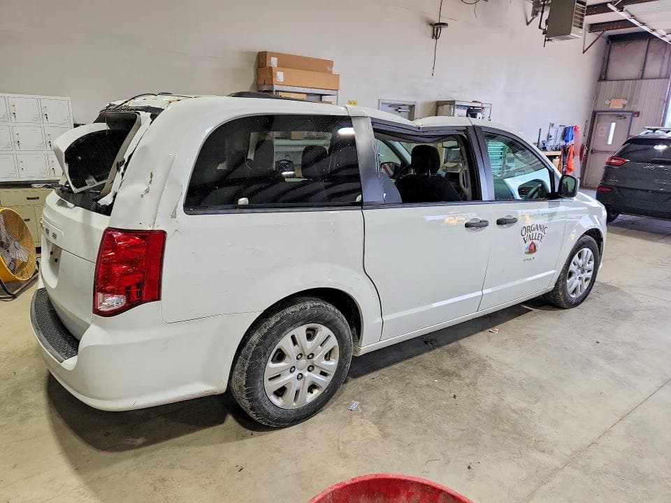 2019 DODGE GRAND CARAVAN SE 3