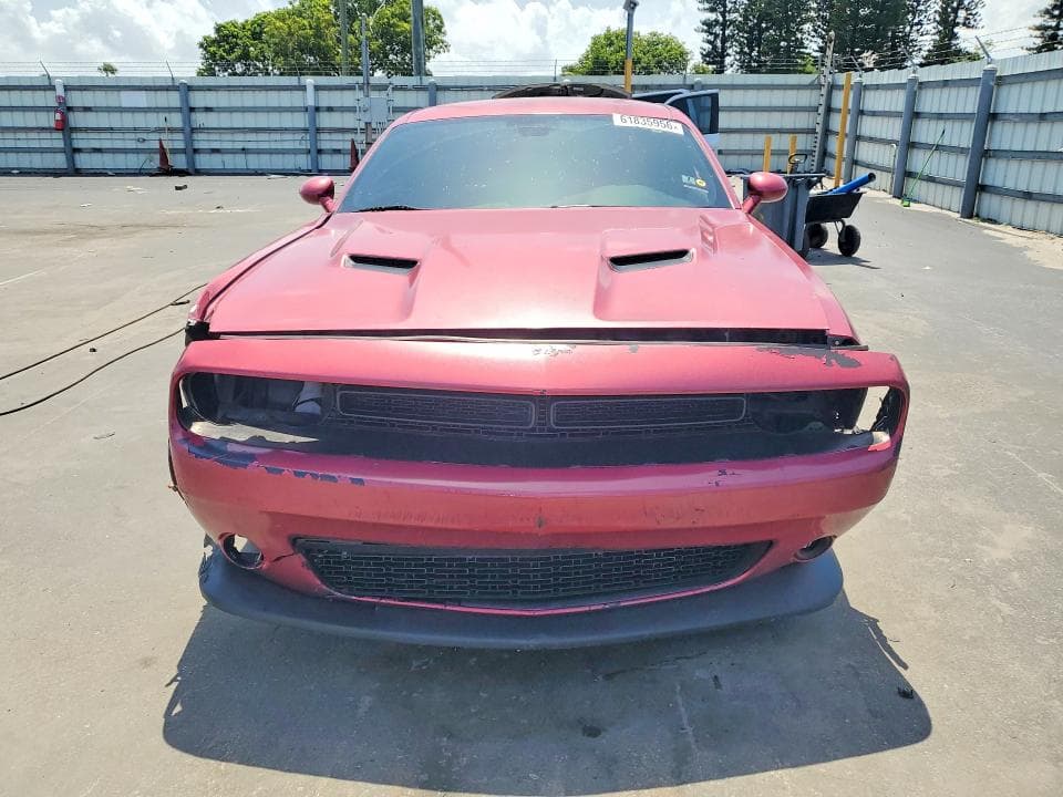 2019 DODGE CHALLENGER SXT 5