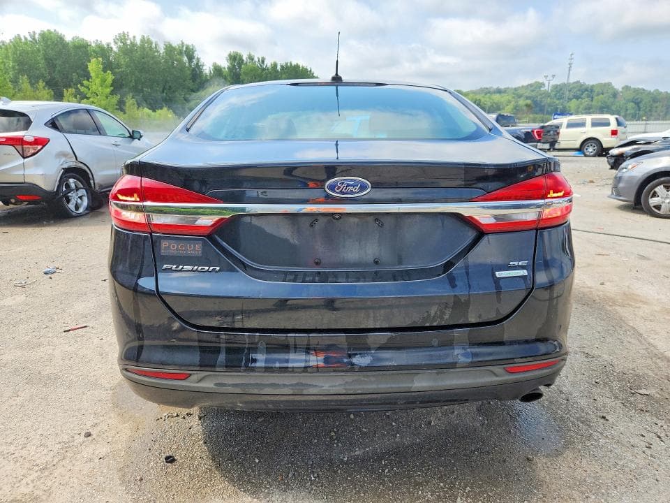 2018 FORD FUSION SE 6