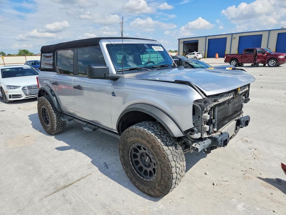 2023 FORD BRONCO BASE 4