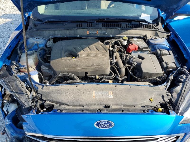 2019 FORD FUSION SE 11