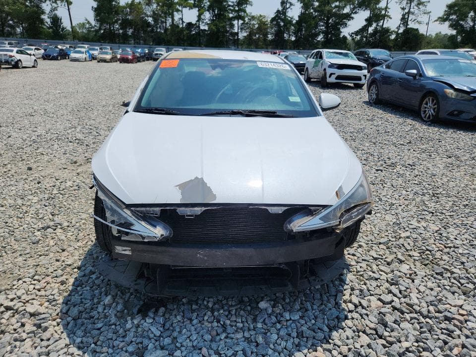 2019 HYUNDAI ELANTRA SEL 5